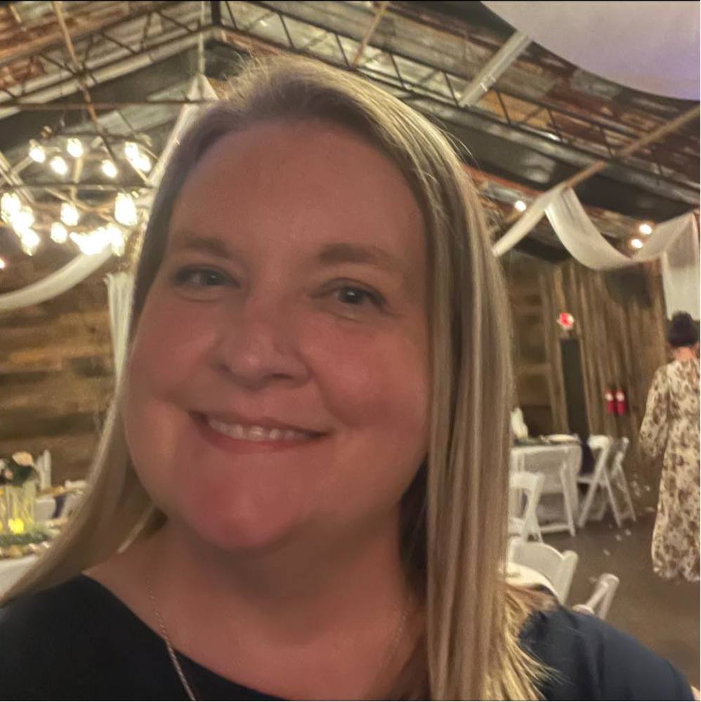 Meet your Posher, Crystal